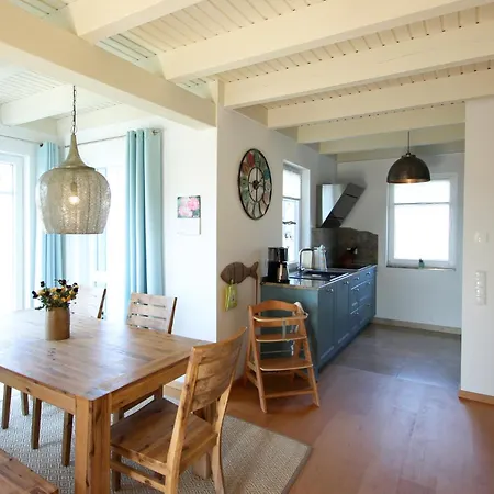 Holiday home Ginger Am Bodden Eingezaeunt & Hundefreundlich